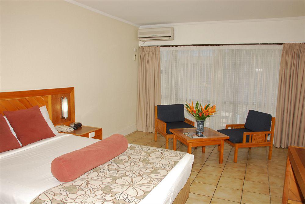 Tanoa Waterfront Hotel Lautoka Exterior foto